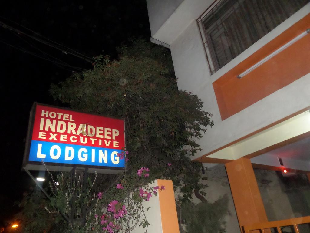 Indradeep Executive 호텔 아우랑가바드 외부 사진